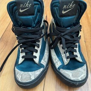 2021 Wmns Blazer Mid '77 'Lucha Libre'